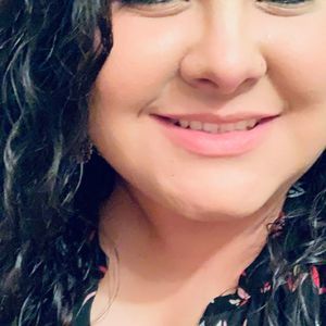 Meet your Posher, Katelyn